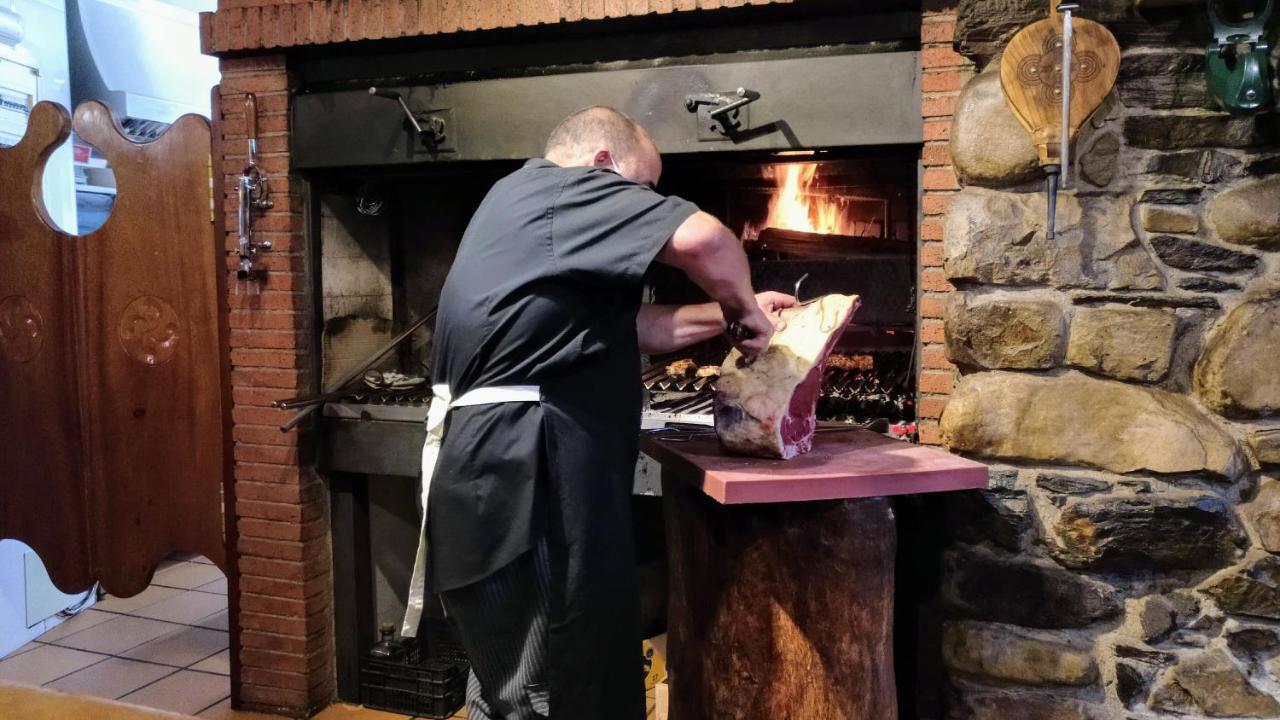 דירות Pola de Allande Casa Gayon מראה חיצוני תמונה