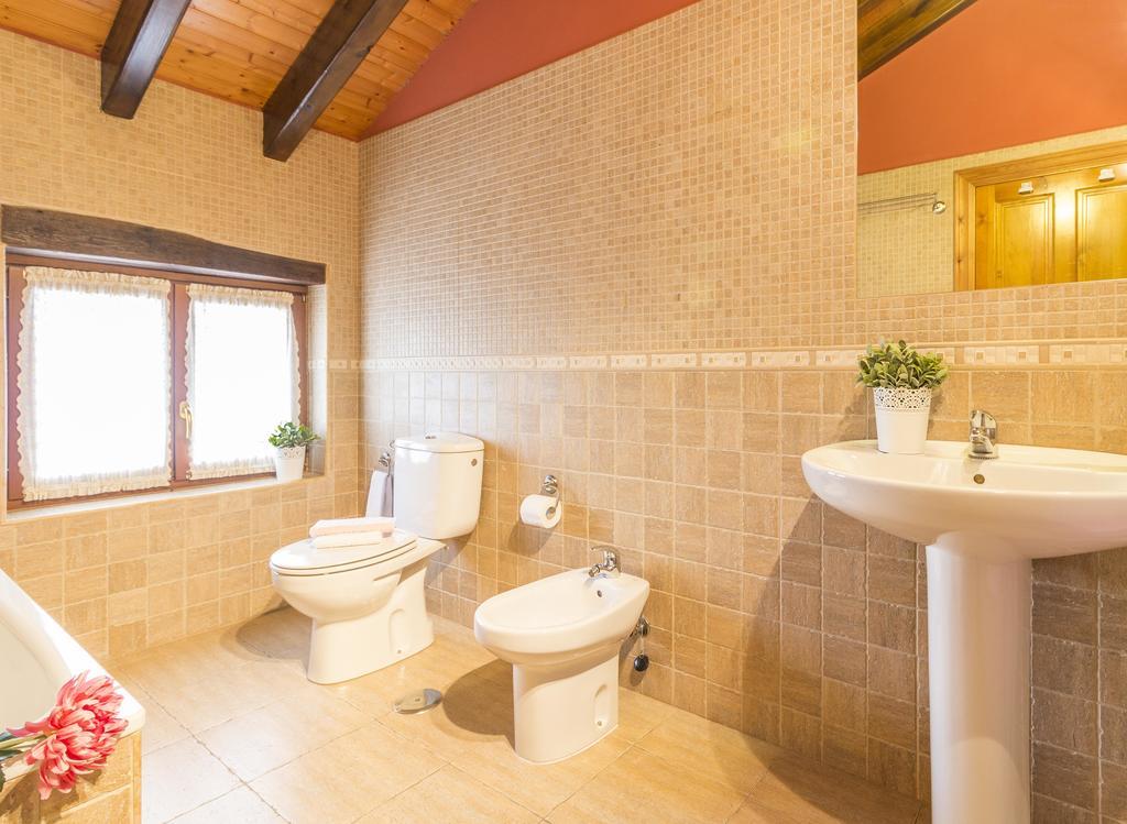 דירות Pola de Allande Casa Gayon מראה חיצוני תמונה